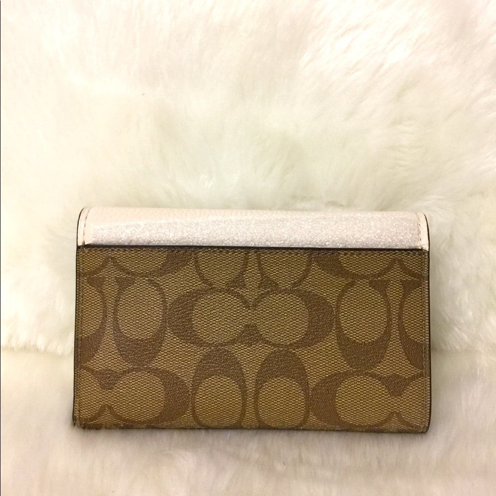 Coach Jade Medium Envelope Wallet - Picture 9 of 13